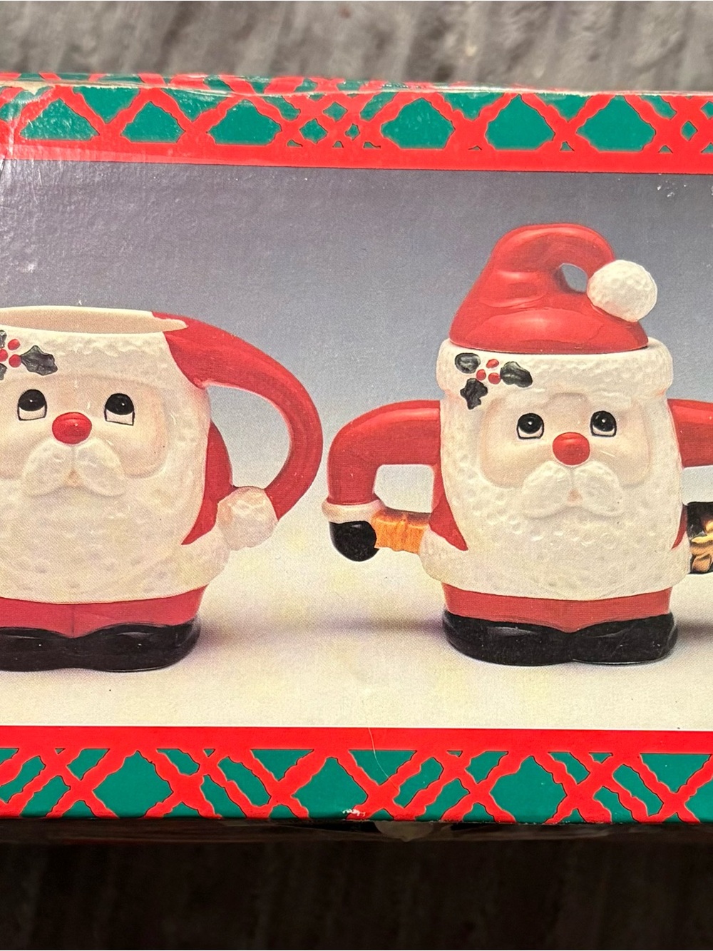 Santa Ceramic cream/sugar set vintage